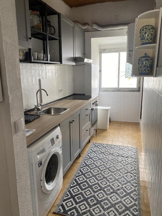 Vintage 2Bedroom Apartment Lisbon Luaran gambar